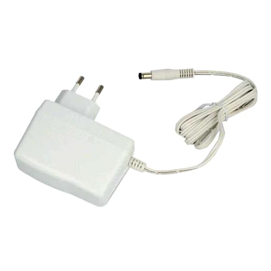 Adaptér napájecí CWT 12V 2500mA (5,5×2,1mm)