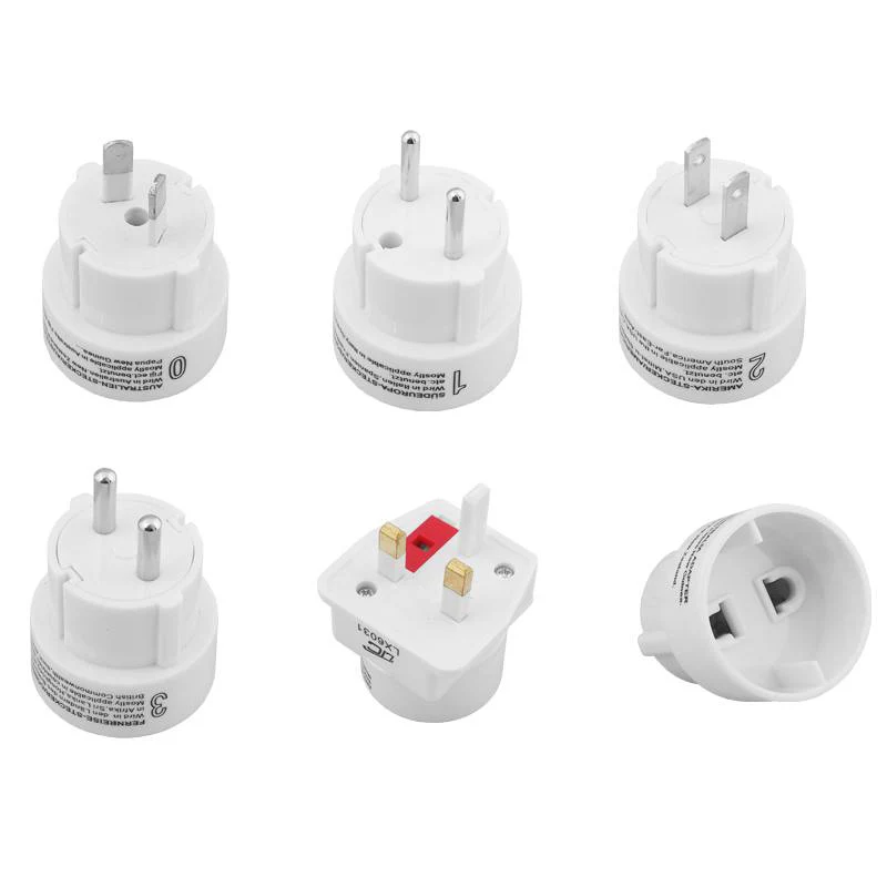 Adaptér cestovní LTC LX6031 univerzální z ČR pro 150 zemí – rozbaleno – poškozený obal z vlhkosti